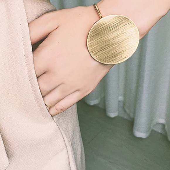 Fashion Bracelet - Picture 3 of 5